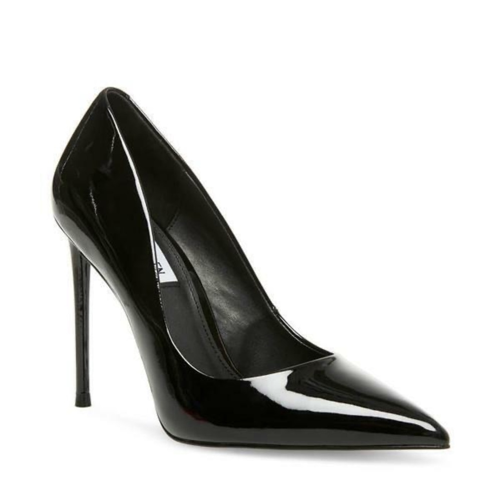 NWT Steve Madden Patent Black Heels